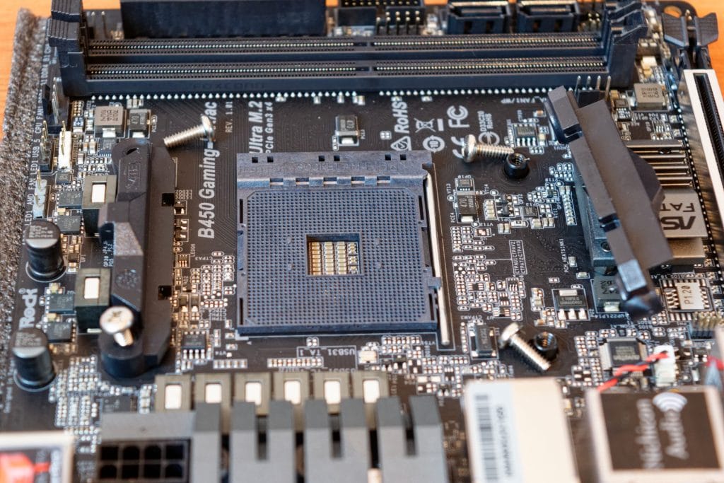 démontage système rétention carte mère