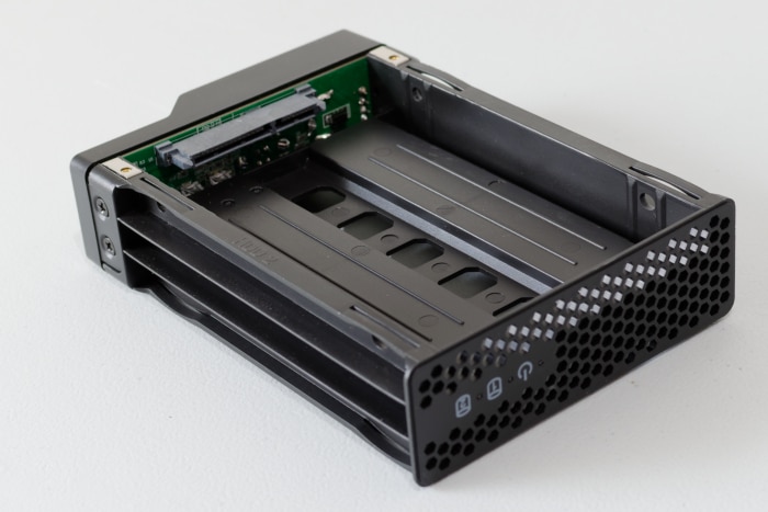 Support des disques du boitier Icy Box