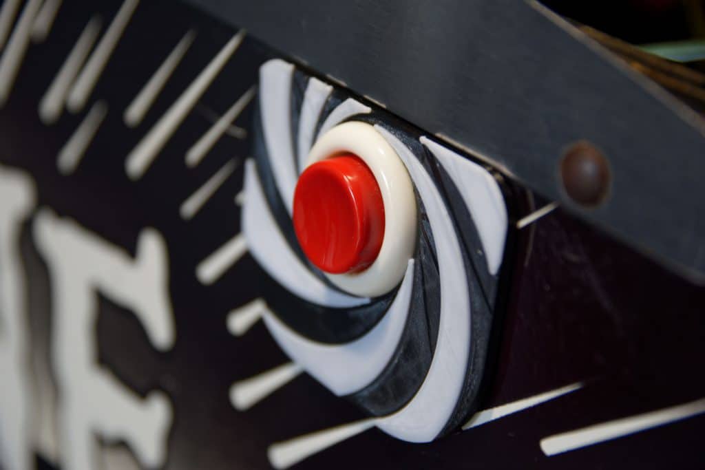 Mise en place de protection autour du bouton poussoir