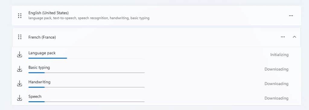 Patientez pendant le téléchargement du package de langue